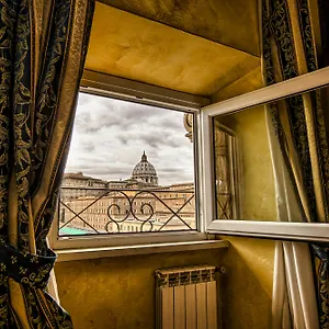https://a-view-of-rome.it-romehotels.com